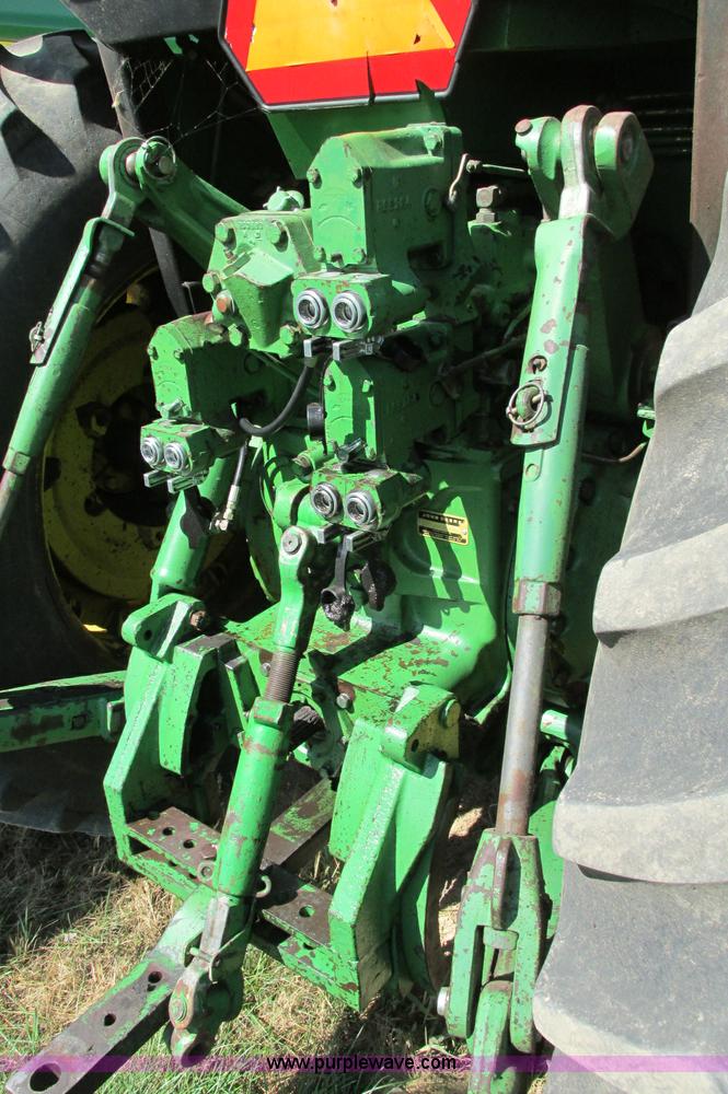 image for item E5159 1978 John Deere 4640 tractor