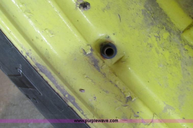 image for item E5159 1978 John Deere 4640 tractor