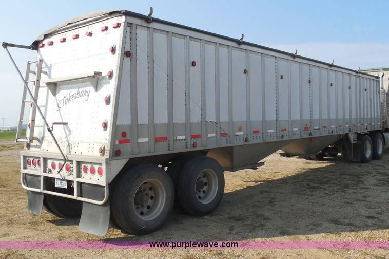 image for item E5170 1995 Corn Husker 40' grain trailer