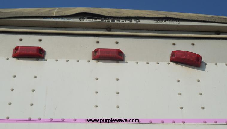 image for item E5170 1995 Corn Husker 40' grain trailer