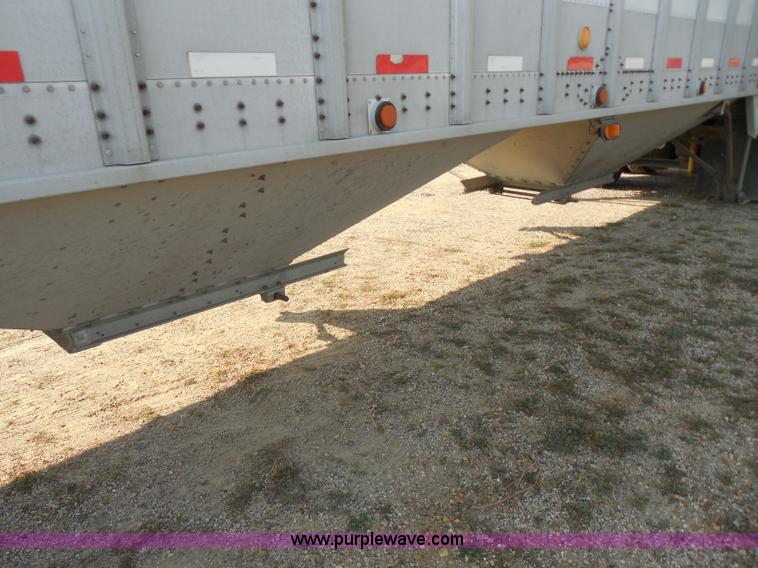 image for item E5170 1995 Corn Husker 40' grain trailer