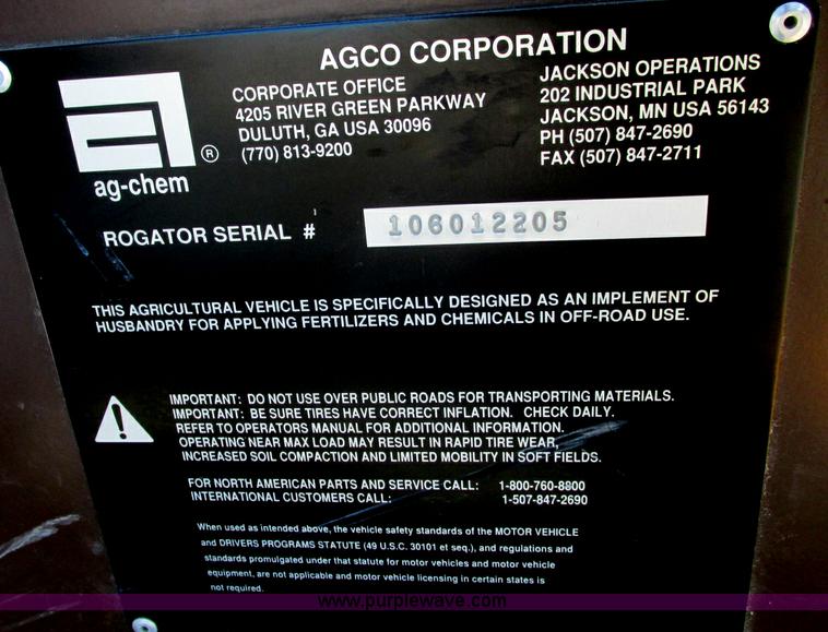 image for item E5188 2005 Ag-Chem RoGator 1064 self-propelled sprayer