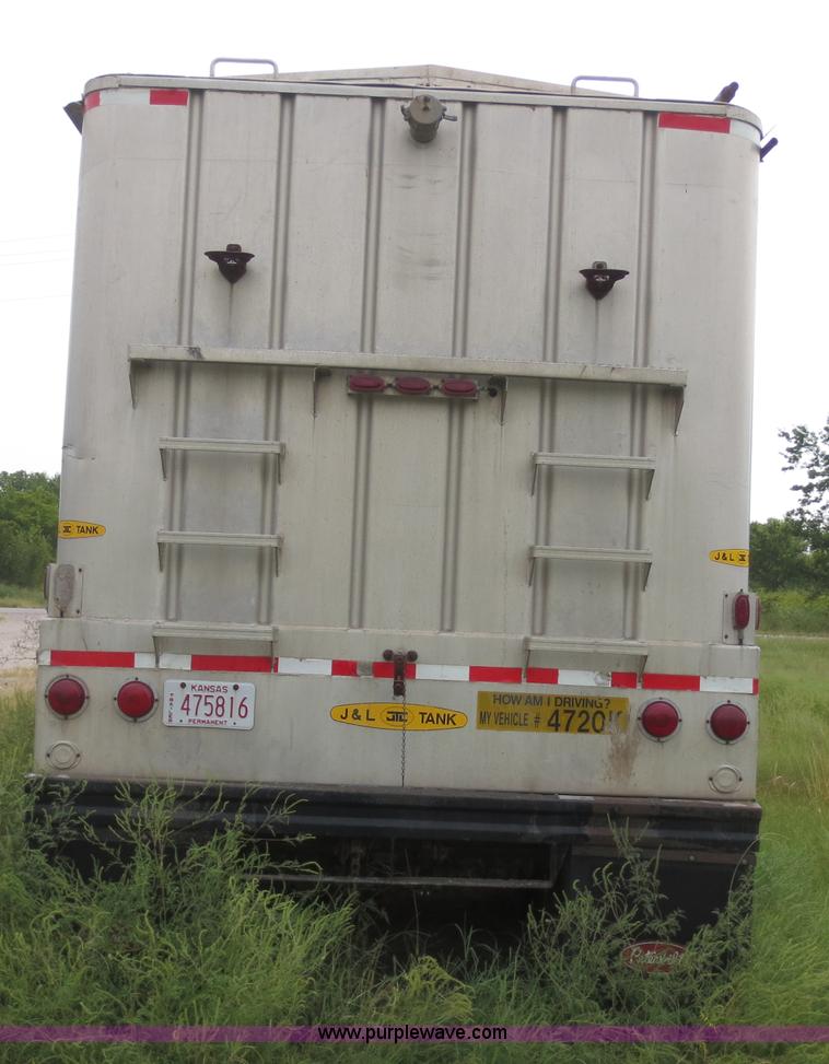 image for item F6657 1992 J&L 41' dual purpose liquid/dry bulk trailer