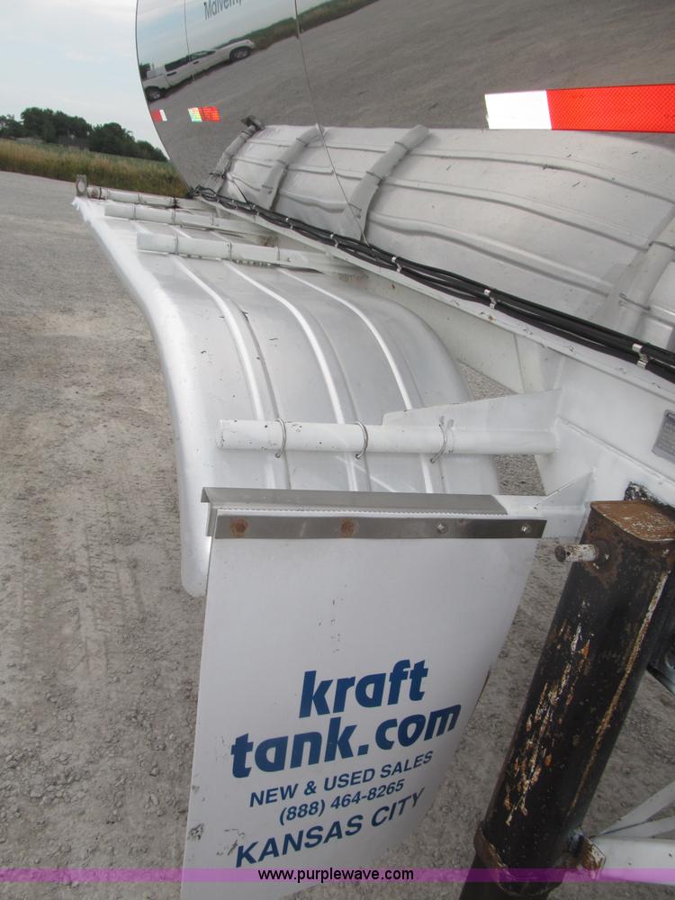 image for item F7110 1986 STE stainless steel tanker trailer