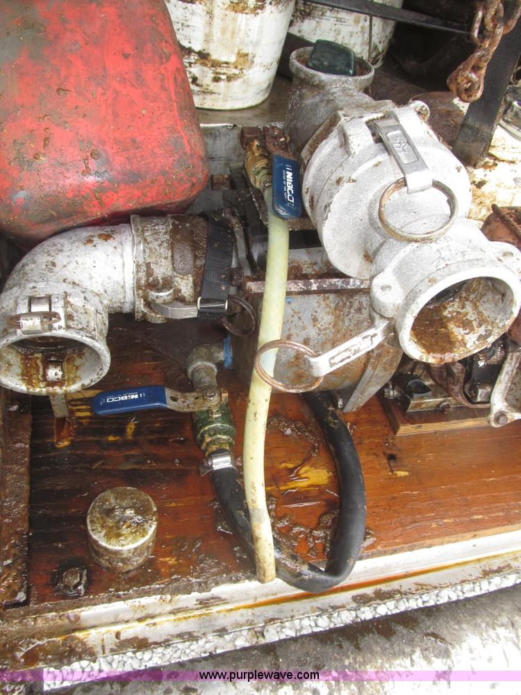 image for item F7110 1986 STE stainless steel tanker trailer