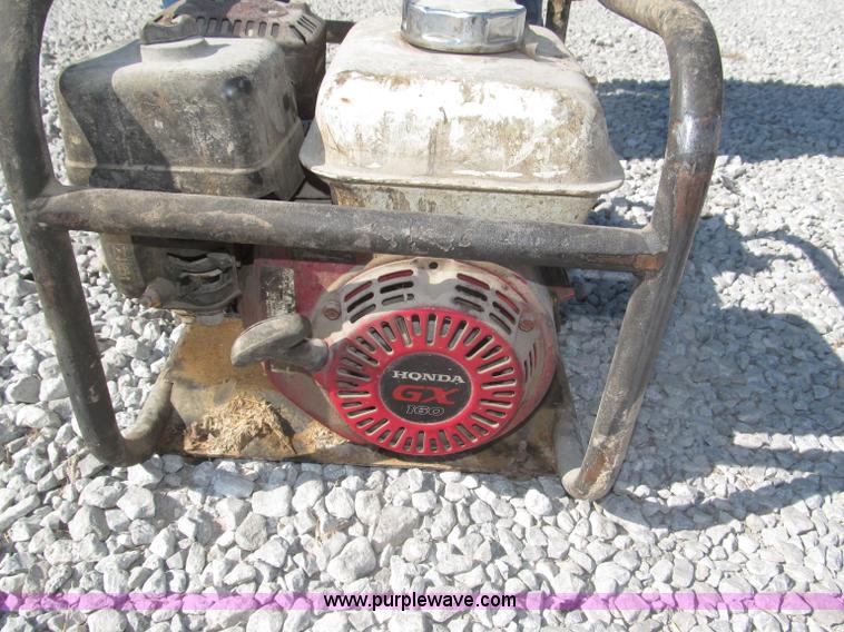 image for item F7113 1992 Walker stainless steel tanker trailer