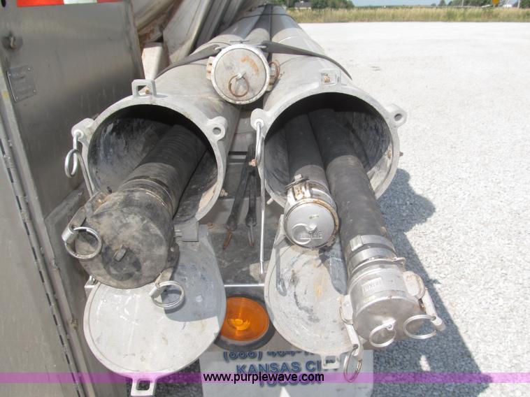 image for item F7113 1992 Walker stainless steel tanker trailer