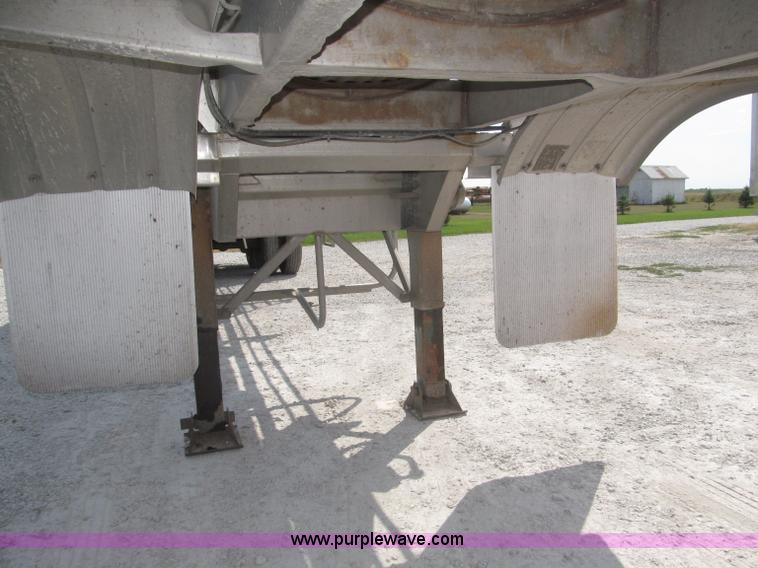 image for item F7113 1992 Walker stainless steel tanker trailer