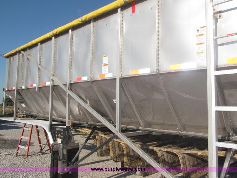 image for item F7117 2010 Trinity Eagle Bridge stainless steel belt trailer