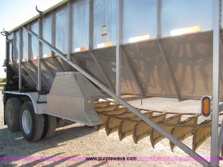 image for item F7117 2010 Trinity Eagle Bridge stainless steel belt trailer