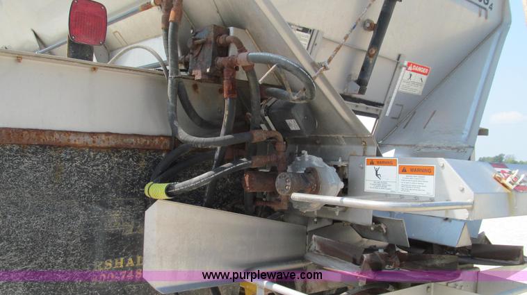 image for item G2087 1998 Ag-Chem TerraGator 8103 dry spreader truck