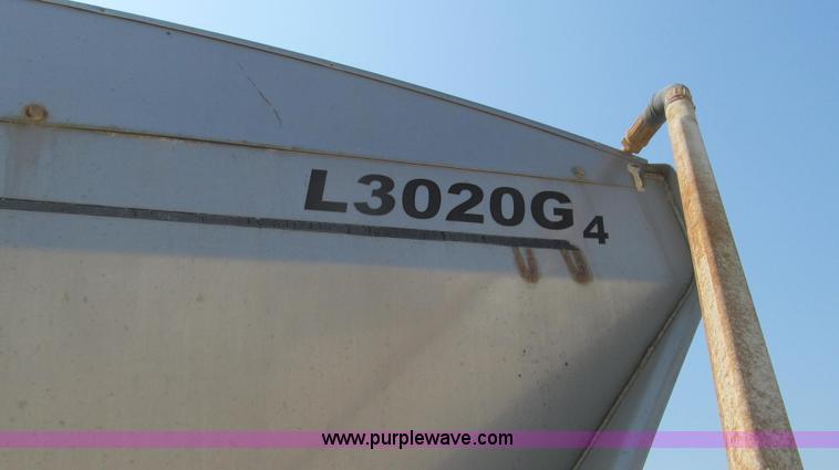 image for item G2087 1998 Ag-Chem TerraGator 8103 dry spreader truck