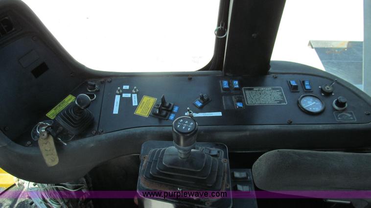 image for item G2087 1998 Ag-Chem TerraGator 8103 dry spreader truck