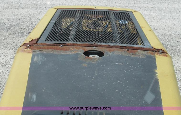 image for item G2087 1998 Ag-Chem TerraGator 8103 dry spreader truck