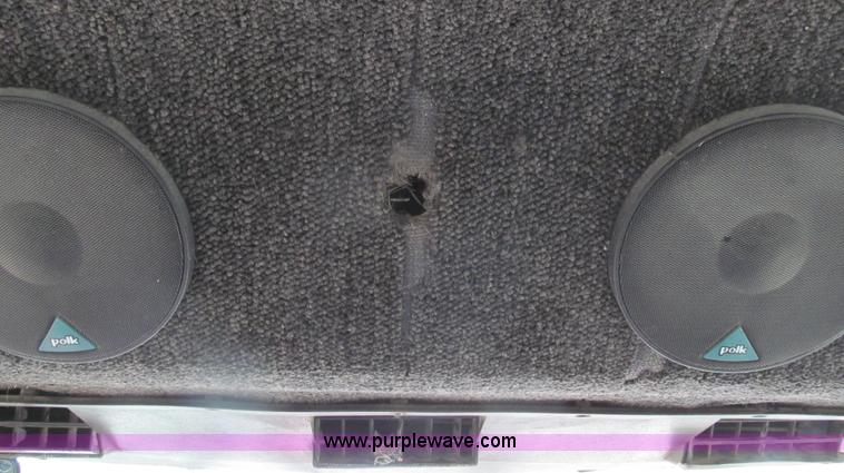 image for item G2088 1976 International 986 tractor