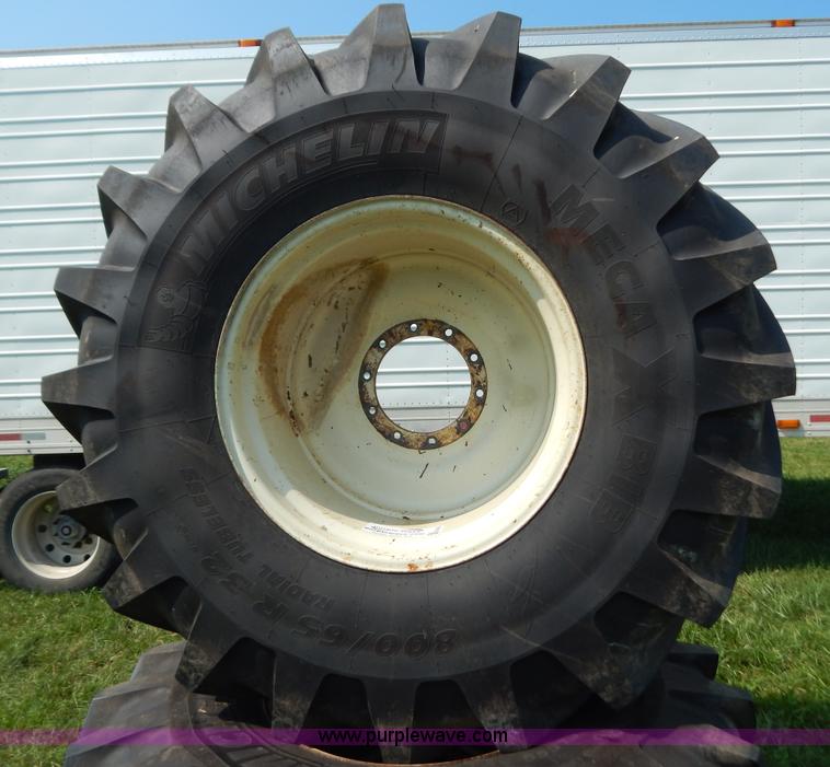 image for item G3420 (2) Michelin Mega X BIB 800/65R32 tires