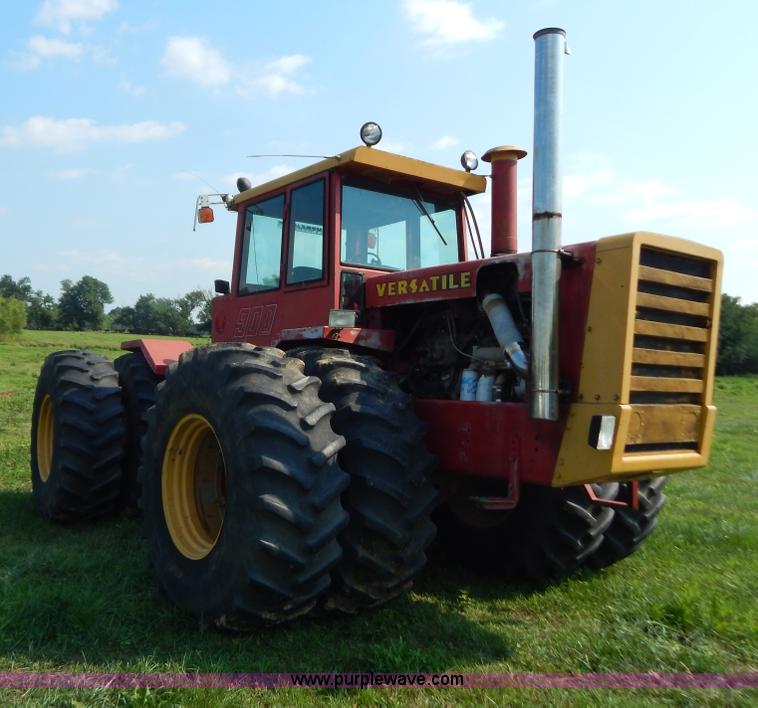 image for item G3430 1976 Versatile 900 Series II 4WD tractor