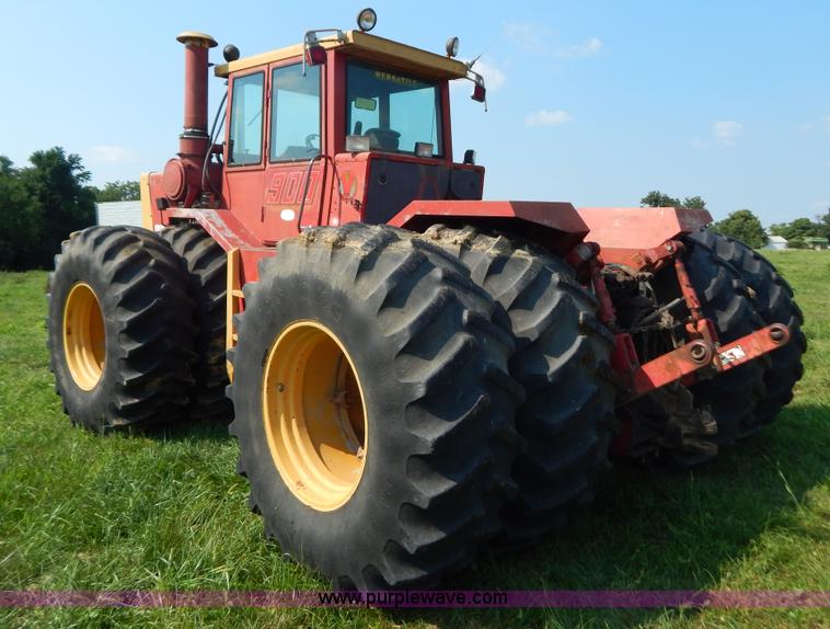 image for item G3430 1976 Versatile 900 Series II 4WD tractor