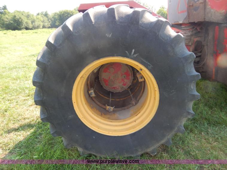 image for item G3430 1976 Versatile 900 Series II 4WD tractor