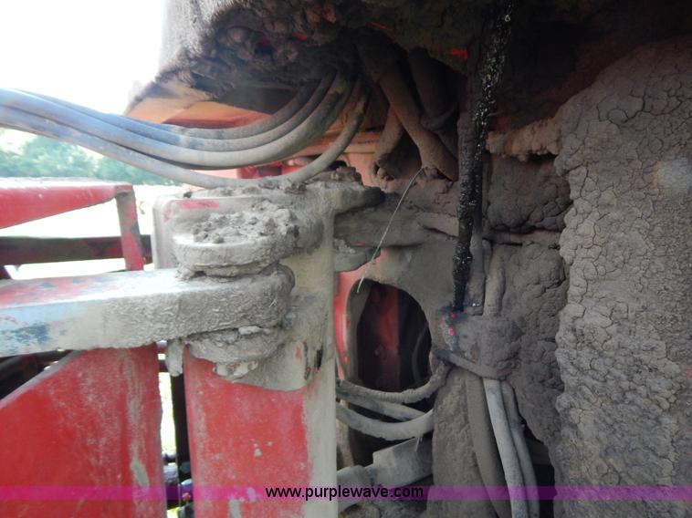 image for item G3430 1976 Versatile 900 Series II 4WD tractor