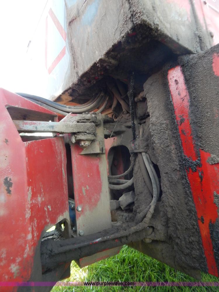 image for item G3430 1976 Versatile 900 Series II 4WD tractor