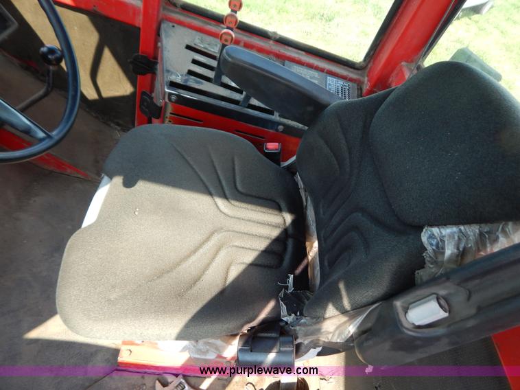 image for item G3430 1976 Versatile 900 Series II 4WD tractor