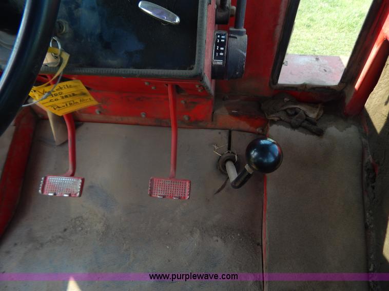 image for item G3430 1976 Versatile 900 Series II 4WD tractor