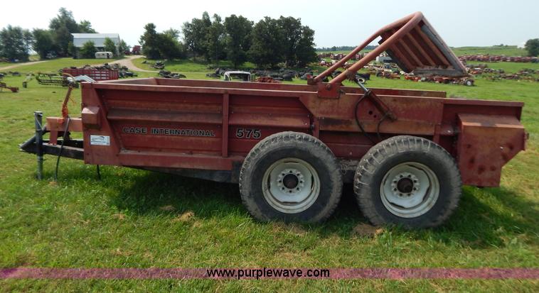 image for item G3442 Case IH 575 manure spreader