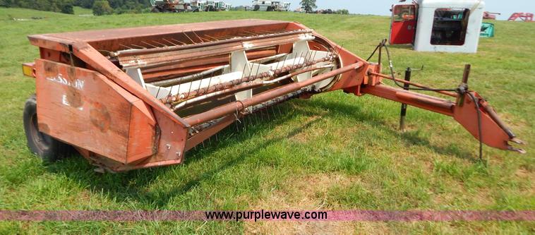 image for item G3447 Hesston 1090 haybine