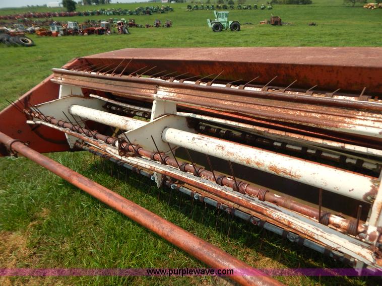 image for item G3447 Hesston 1090 haybine