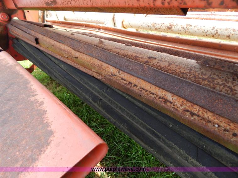 image for item G3447 Hesston 1090 haybine