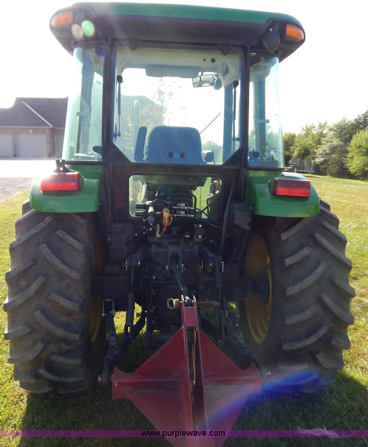 image for item G3494 2002 John Deere 5520 tractor