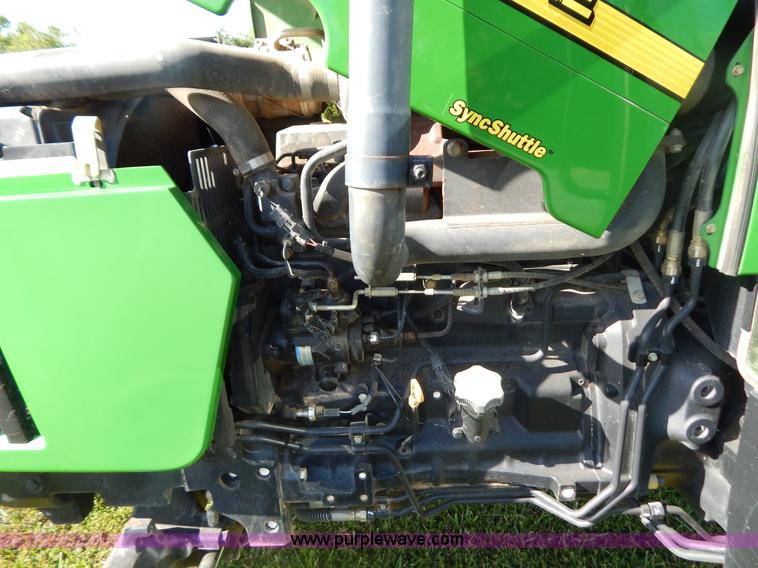 image for item G3494 2002 John Deere 5520 tractor
