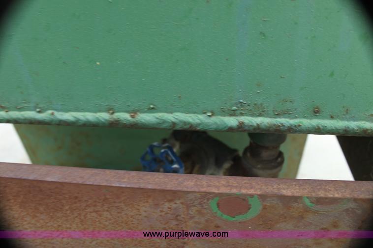 image for item G4073 John Deere front mount fuel cell