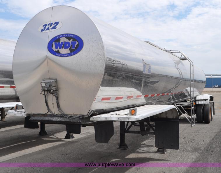 image for item G6158 1983 Polar milk tanker trailer