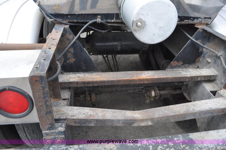 image for item G6158 1983 Polar milk tanker trailer