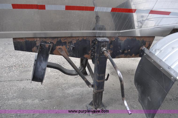 image for item G6158 1983 Polar milk tanker trailer