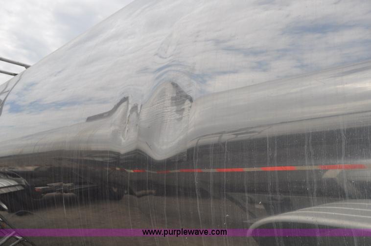 image for item G6158 1983 Polar milk tanker trailer