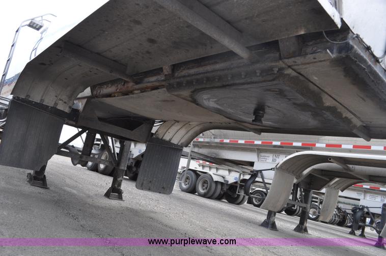 image for item G6158 1983 Polar milk tanker trailer