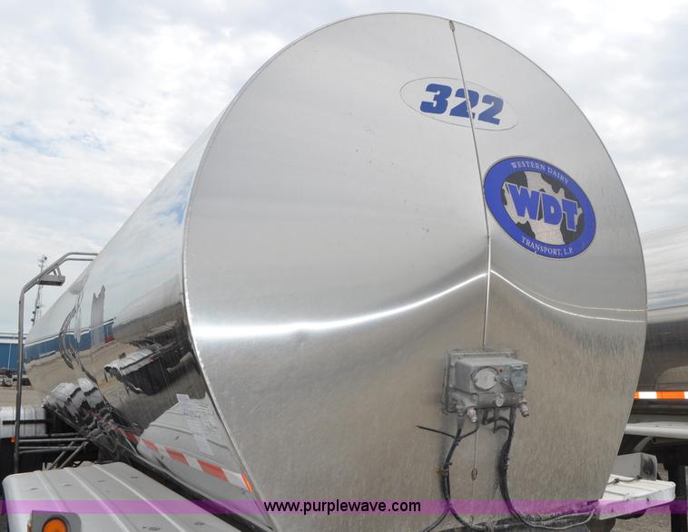 image for item G6158 1983 Polar milk tanker trailer