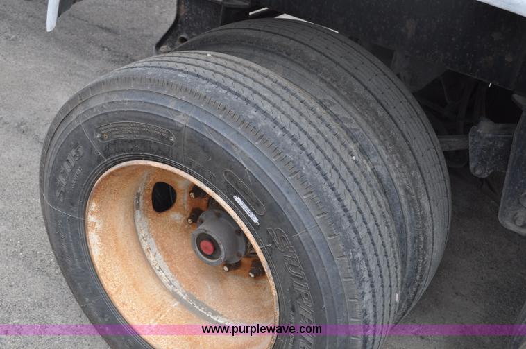 image for item G6158 1983 Polar milk tanker trailer