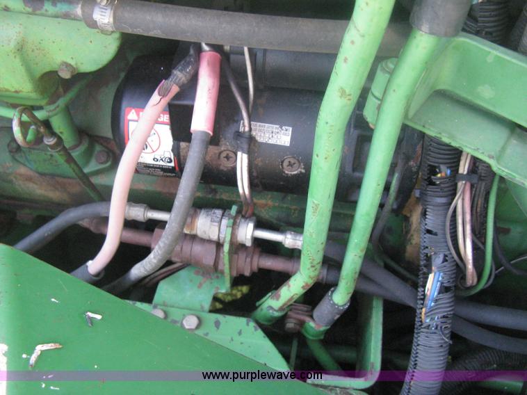 image for item H6454 1983 John Deere 8450 4WD tractor
