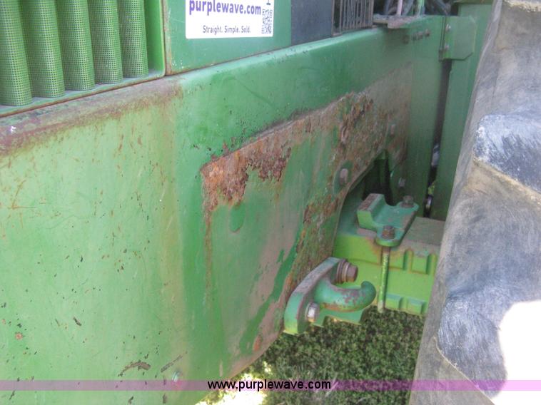 image for item H6454 1983 John Deere 8450 4WD tractor