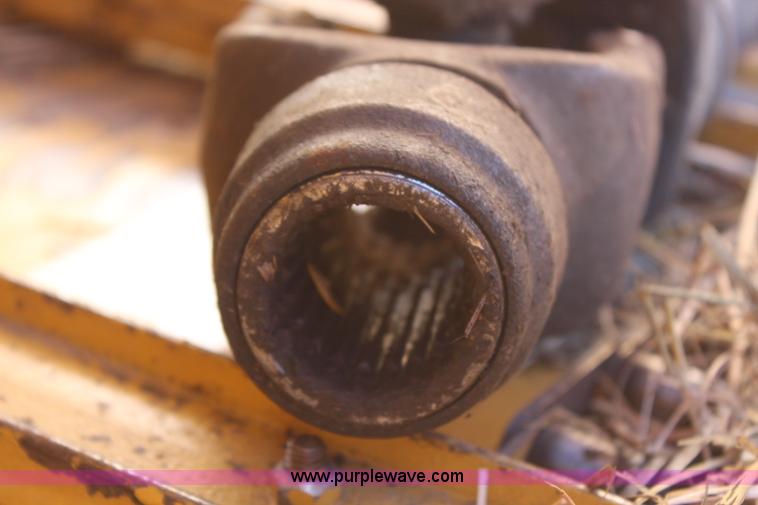 image for item H6684 HayBuster 2554 bale processor