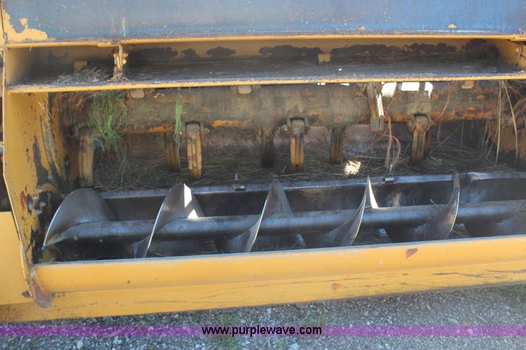 image for item H6684 HayBuster 2554 bale processor