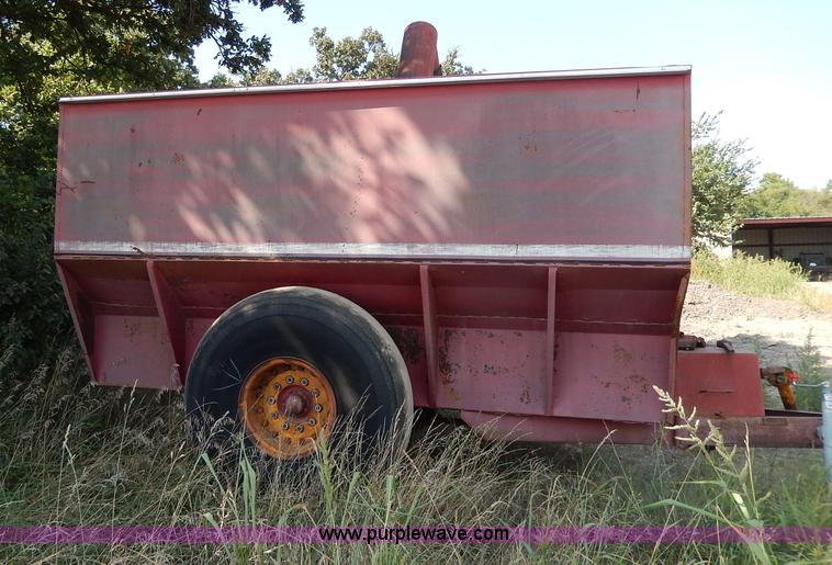 image for item H6972 Grain Cart