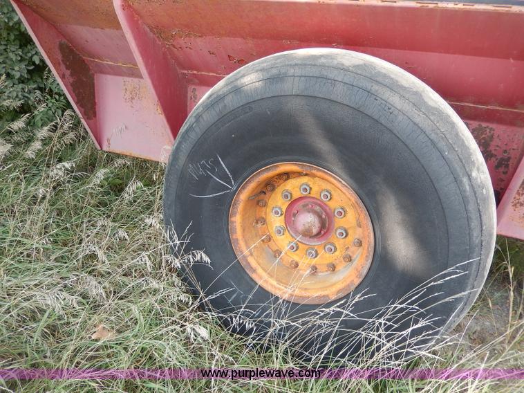 image for item H6972 Grain Cart