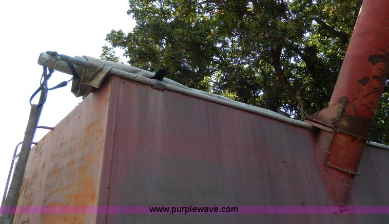 image for item H6972 Grain Cart