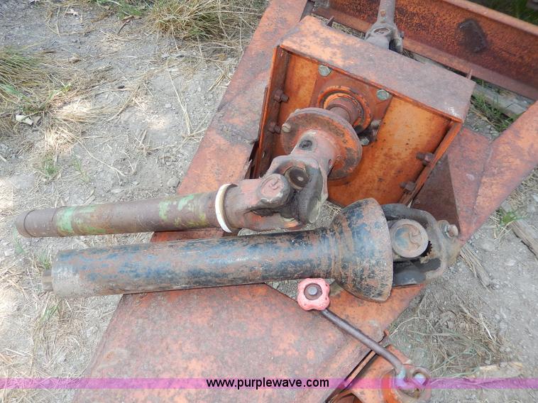 image for item H6998 Grain cart