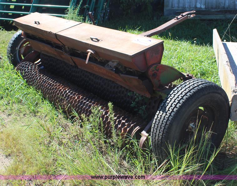image for item H7000 Brillion seeder
